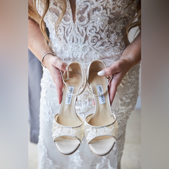 JIMMY CHOO
ANNIE WOMENS FLORAL LACE OPEN-TOE HEELS - Picture 2 of 11